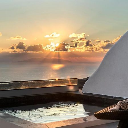 La Estrella 4 Suites With Sea View & 4 Prive Hot Tub Vourvoúlos Exteriér fotografie
